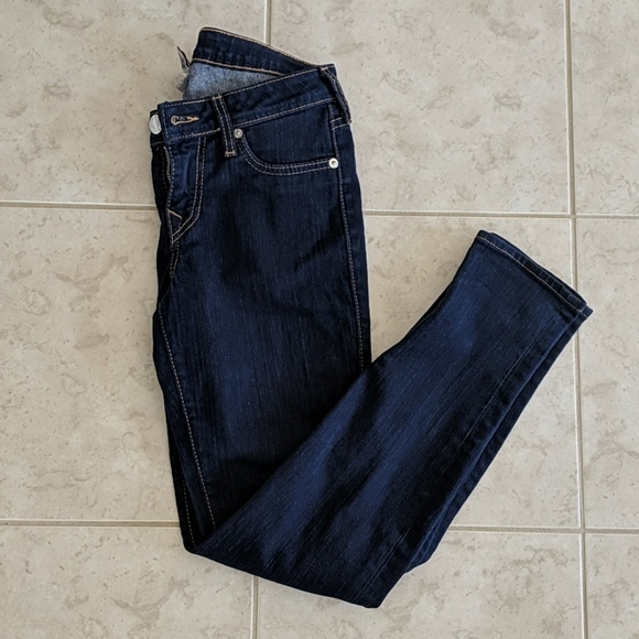 True Religion mid-rise skinny Jeans - Picture 2 of 6